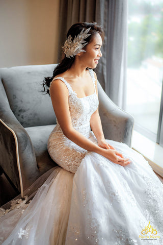 váy cưới cổ U phối ren lộng lẫy