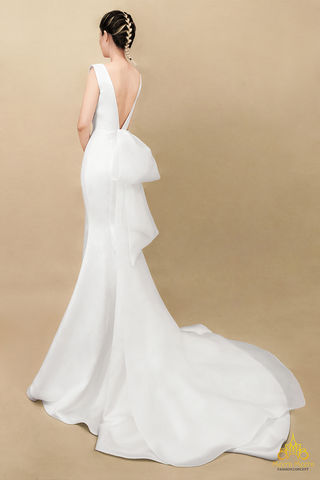 áo cưới đuôi cá satin hở lưng phối nơ rời