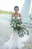 beautiful Filipino bride wears Vietnamese wedding dress