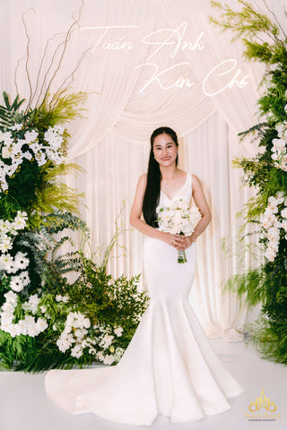 váy cưới đuôi cá tối giản