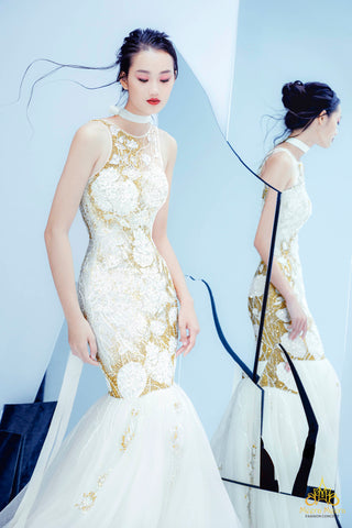 áo cưới vàng đồng hoạ tiết hoa sen Việt Nam