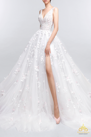 áo cưới công chúa lưới xẻ tà cao