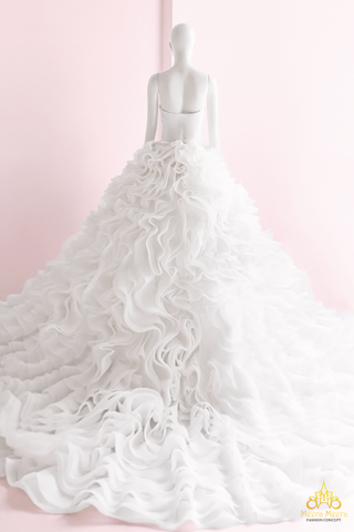 váy cưới công chúa xếp bèo tầng gợn sóng