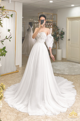 váy cưới dạ hội lụa đính hoa 3D tay phồng rời