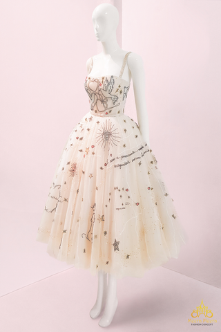 áo cưới màu da hoạ tiết độc lạ