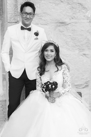 cô dâu Meera Meera ở Canada