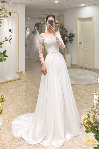 áo cưới lụa trễ vai ren gợi cảm