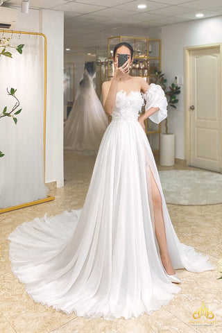 đầm cưới tùng lụa xẻ tà tay phồng rời