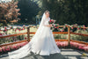 cô dâu Việt ở Mỹ mặc áo cưới Meera Meera