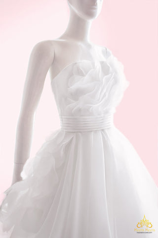 Địa chỉ may áo cướ TP HCM Sài Gòn Meera Meera Fashion Concept Áo cưới dạ tiệc hoa hồng 3D KH1256