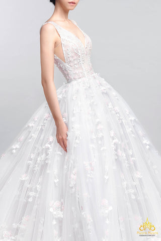 áo cưới tùng lưới kết hoa 3D lộng lẫy