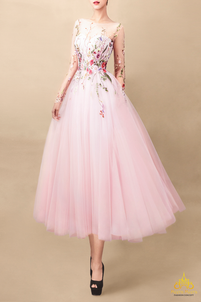 váy cưới ngắn màu hồng dâu midi dress